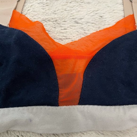 VPL stripe B bra - Picture 9 of 10